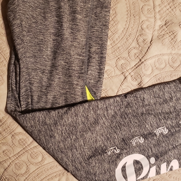 Victoria Secret Pink Leggings - Picture 1 of 4